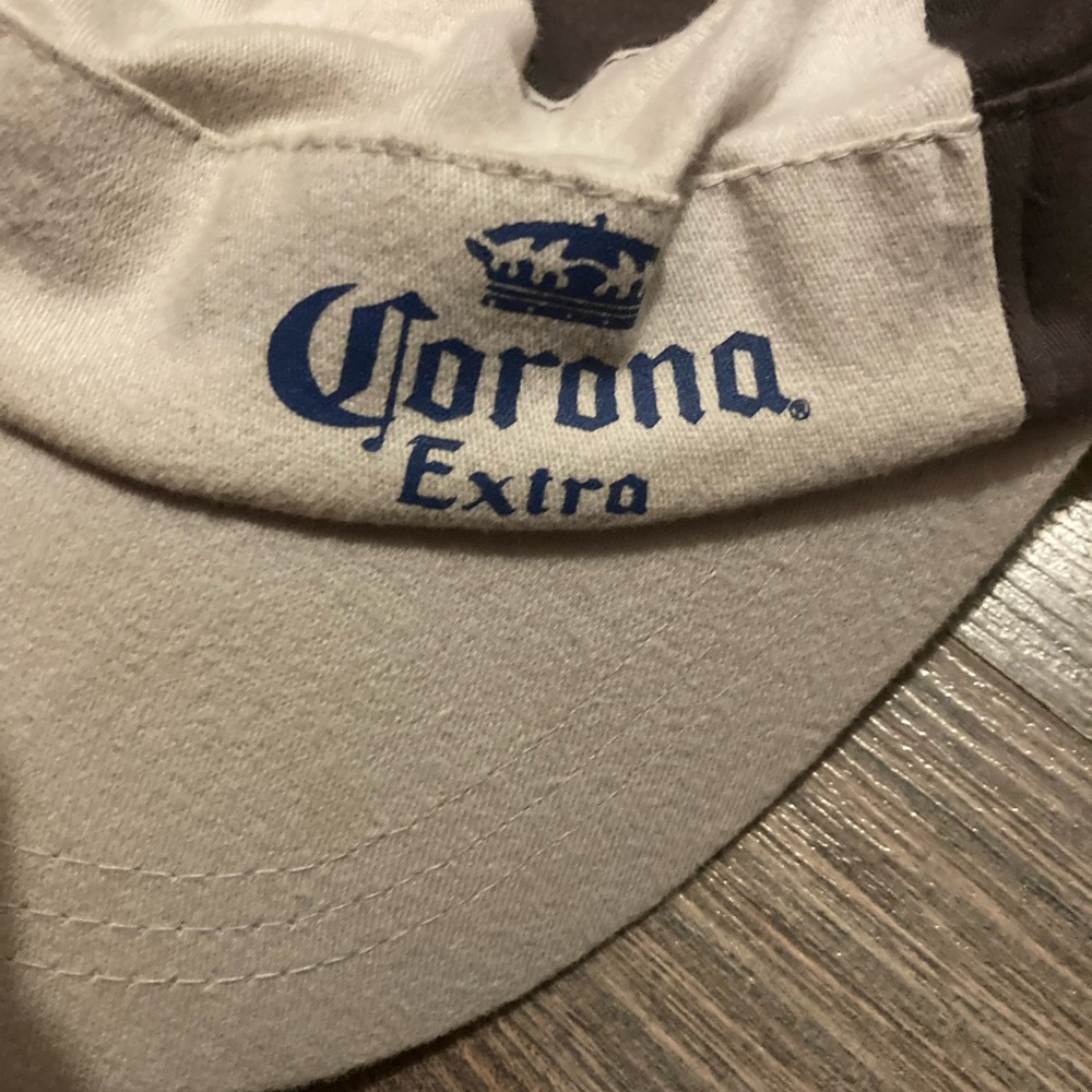 Hat - Picture 2 of 3